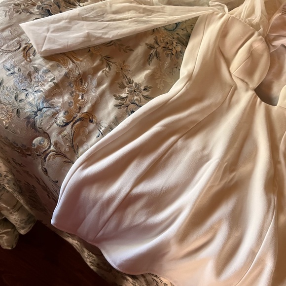 House of CB Cream Mini Dress - Picture 2 of 3